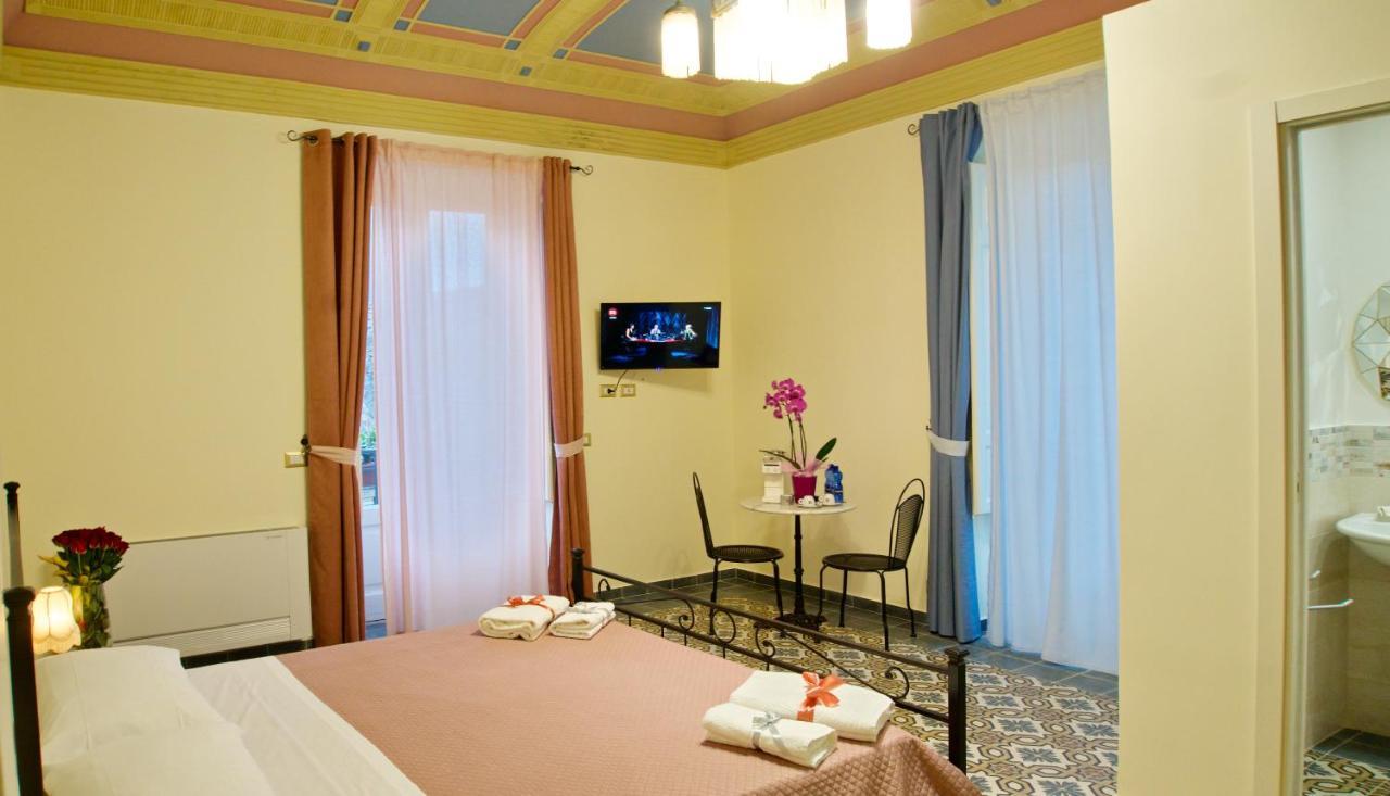 Bed and Breakfast Domus Aurea Montalbano Elicona Exterior foto