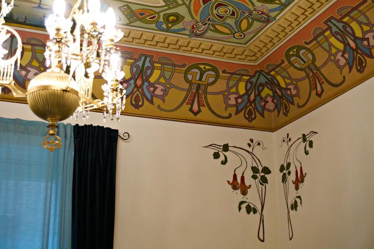Bed and Breakfast Domus Aurea Montalbano Elicona Exterior foto